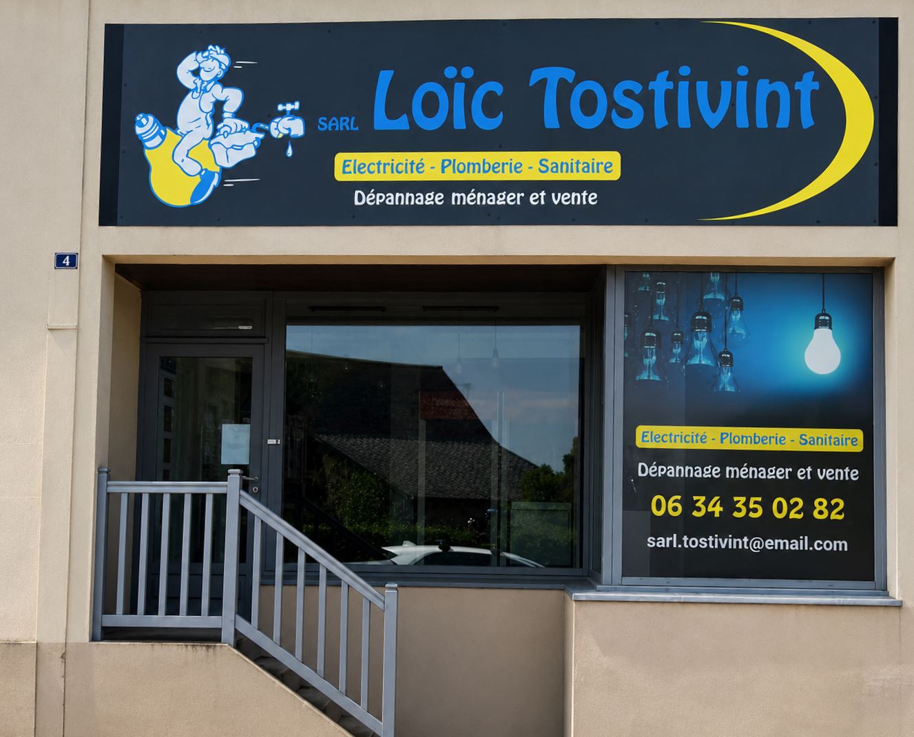 Local de la SARL Loïc Tostivint à Lécousse